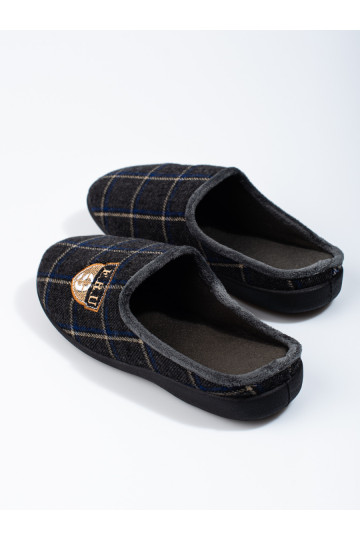 juodos spalvos kapcie  Shelovet 2