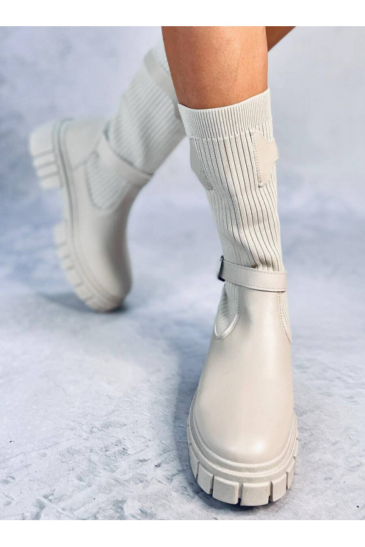 Ilgaauliai batai smėlio spalvos RHEA... Ilgaauliai batai smėlio spalvos RHEA...