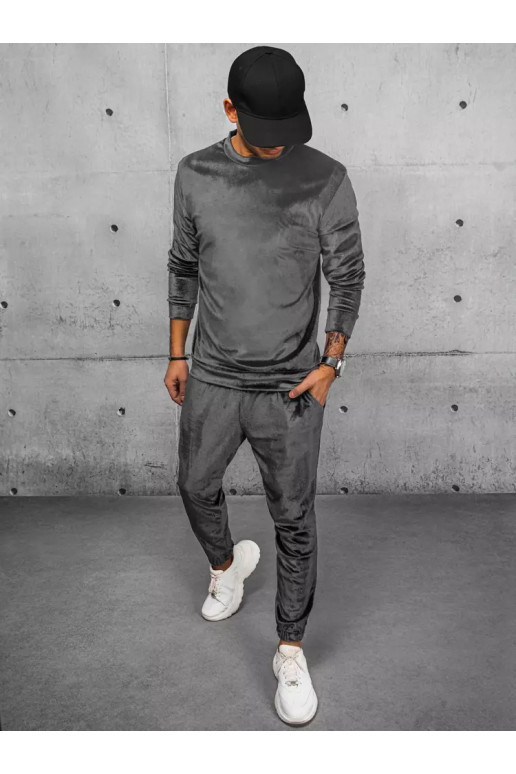 Vyriškas pilkos spalvos veliūrinis... Vyriškas pilkos spalvos veliūrinis...