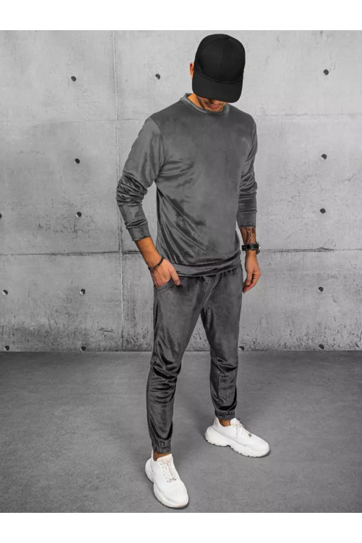 Vyriškas pilkos spalvos veliūrinis... Vyriškas pilkos spalvos veliūrinis...