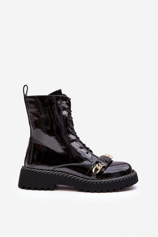 Lakuoti aulinukai su ornamentais... Lakuoti aulinukai su ornamentais...