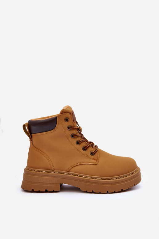 Pašiltinti aulinukai rudos spalvos...