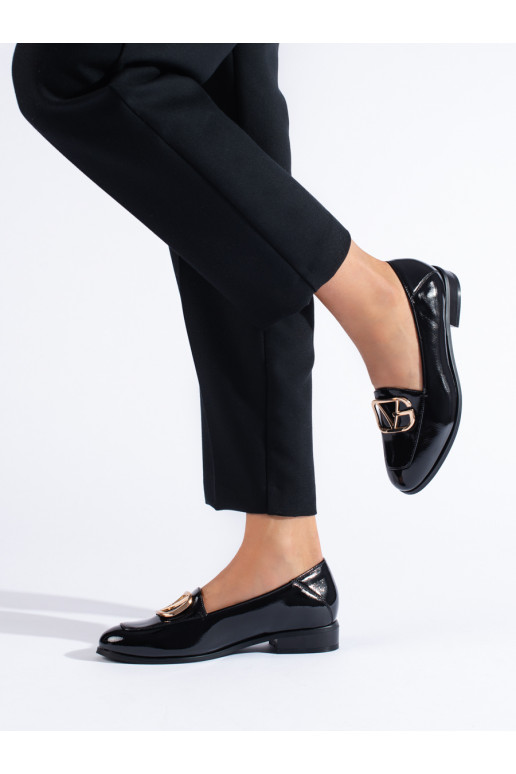 Juodos spalvos moteriški pusbačiai iš lakuotos eko odos Potocki