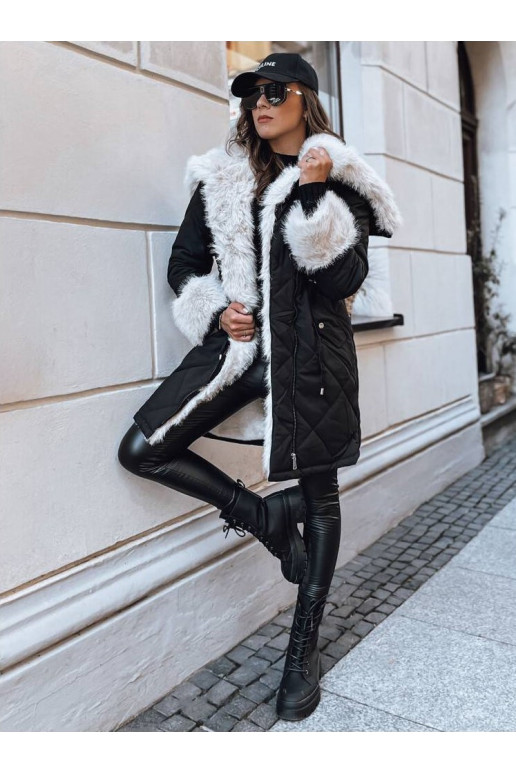 Moteriška žieminė striukė juodos spalvos Moteriška žieminė striukė juodos spalvos