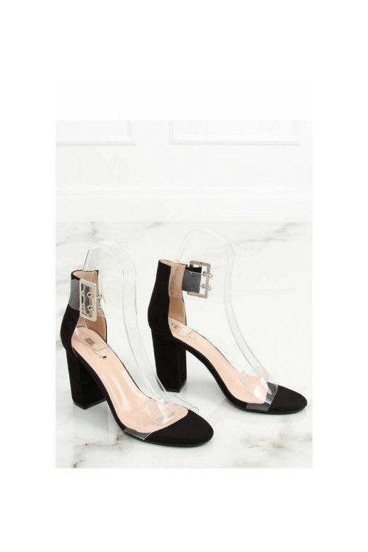 Batelia su kulniukais juodos spalvos... Batelia su kulniukais juodos spalvos...