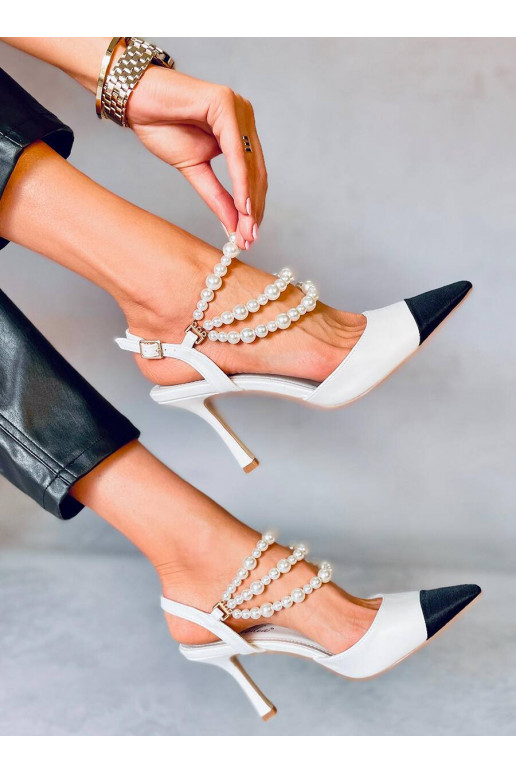 Bateliai su perlų papuošimais HARMONY...