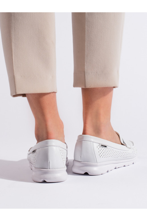 baltos spalvos  moteriški mokasinai