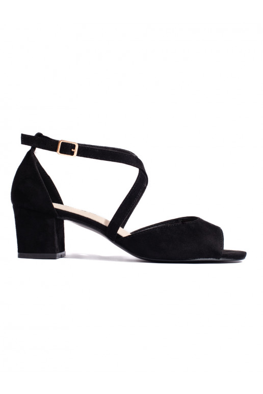 Juodos spalvos sandalai  