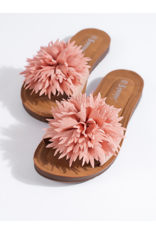 rožinės spalvos Šlepetės   z su gėlytėmisem