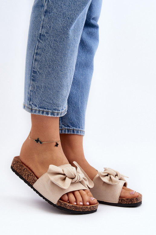 Moteriškos šlepetės su kaspinėliu...