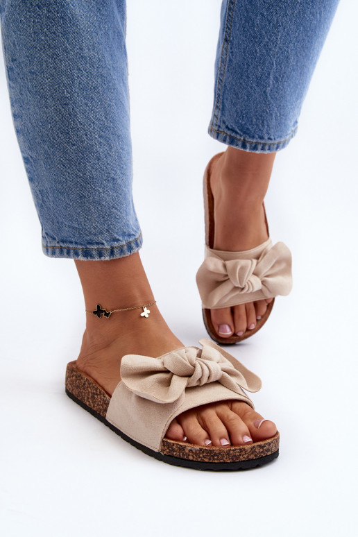 Moteriškos šlepetės su kaspinėliu...