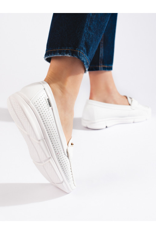 baltos spalvos moteriški mokasinai 