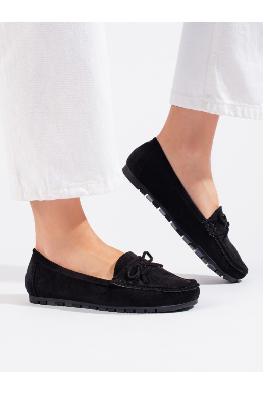 iš zomšos juodos spalvos moteriški mokasinai