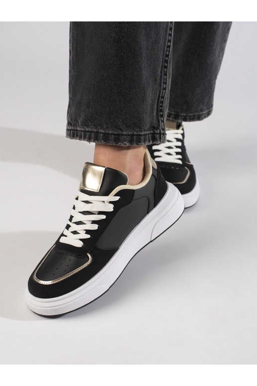 Moteriški laisvalaikio batai juodos spalvos Moteriški laisvalaikio batai juodos spalvos