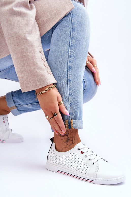 Laisvalaikio batai baltos spalvos...