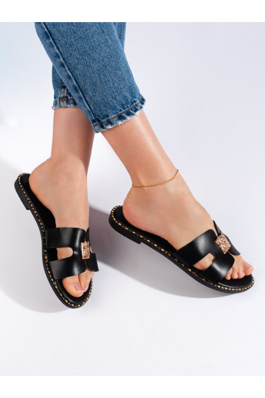 Juodos spalvos  Šlepetės  