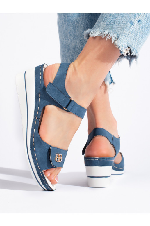 mėlynos spalvos sandalai 