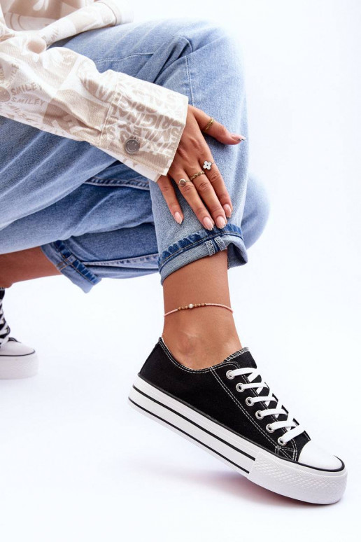 Laisvalaikio batai klasikinio modelio...