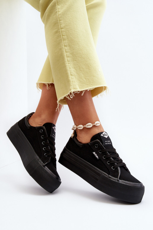 Laisvalaikio bateliai su platforma... Laisvalaikio bateliai su platforma...