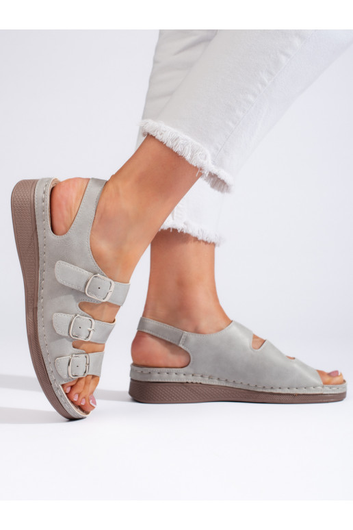  pilkos spalvos sandalai 