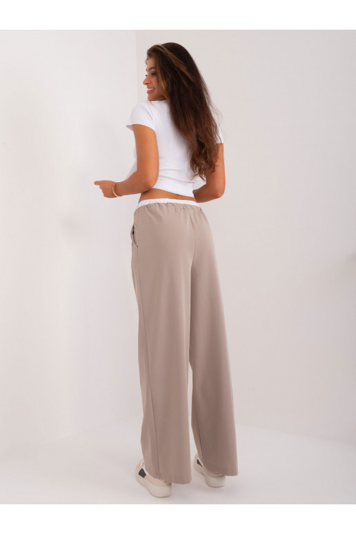 Kelnės smėlio spalvos