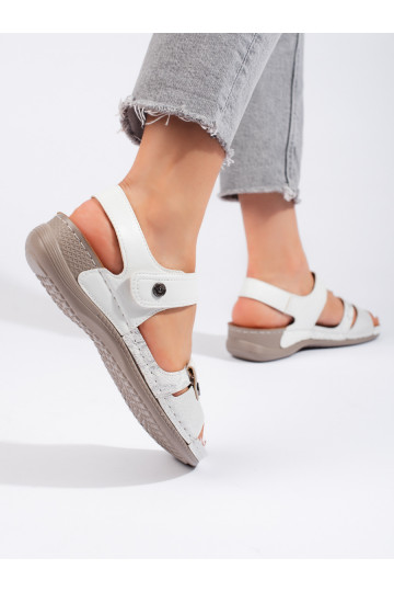 baltos spalvos sandalai  2