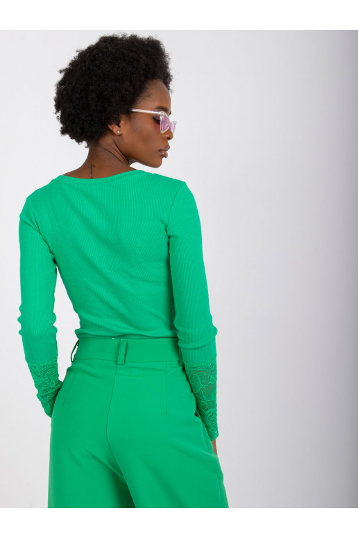 Žalia palaidinė su nėriniais Beatrice... Žalia palaidinė su nėriniais Beatrice...