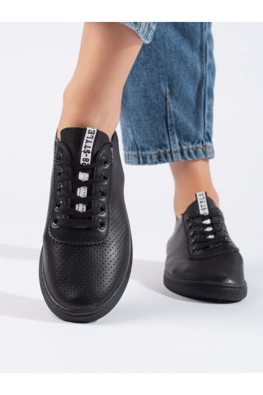 Juodos spalvos   batai