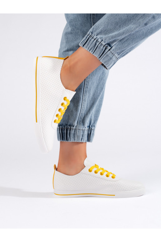 Baltos spalvos klasikinio modelio moteriški sportbačiai 