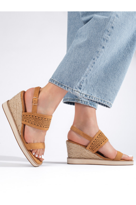 rudos spalvos  sandalai 