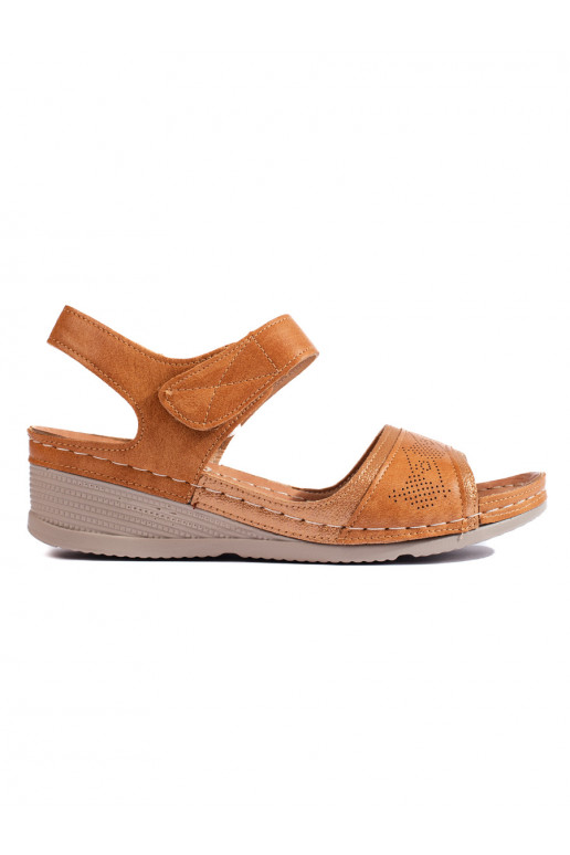 rudos spalvos sandalai   rudos spalvos sandalai