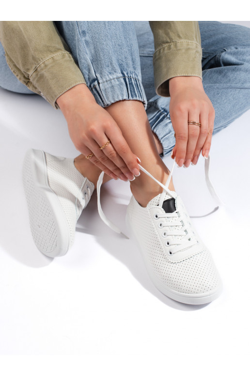 Juodos spalvos  moteriški pusbačiai