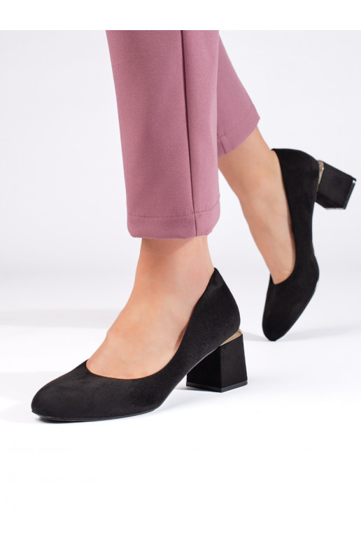 Juodos spalvos iš zomšos aukštakulniai 