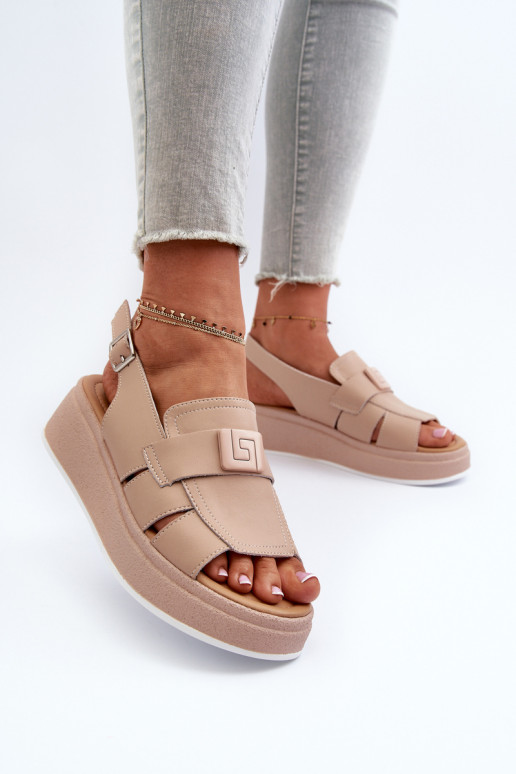 Moteriškos basutės su platforma... Moteriškos basutės su platforma...