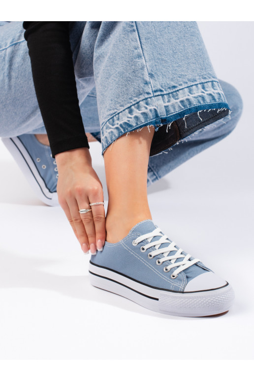 Šviesiai mėlynos spalvos moteriški batai