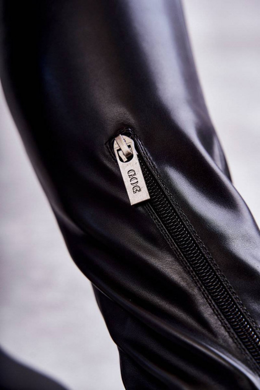 ilgaauliai batai virš kelių GOE...