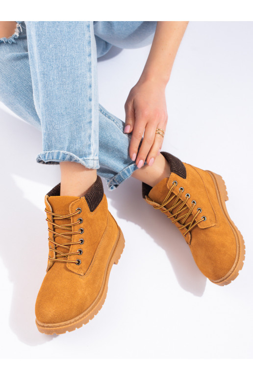 batai   rudos spalvos