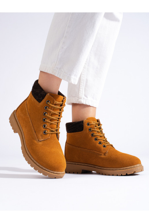 batai   rudos spalvos