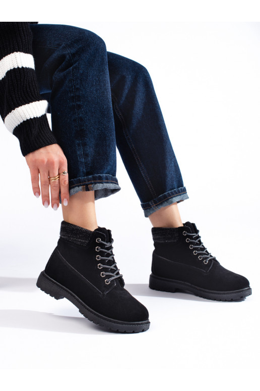 batai   juodos spalvos