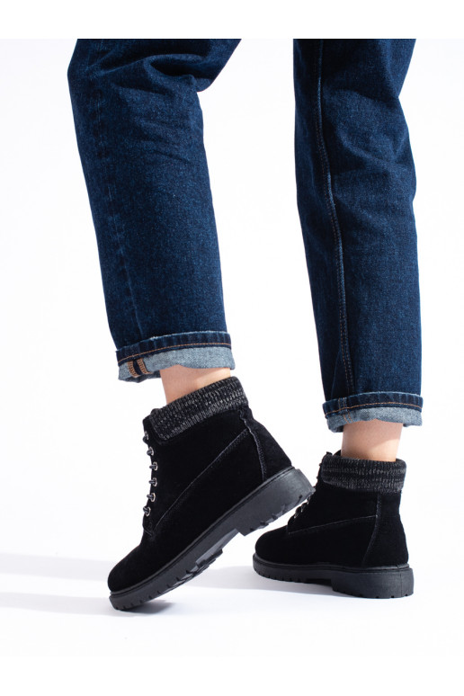 batai   juodos spalvos