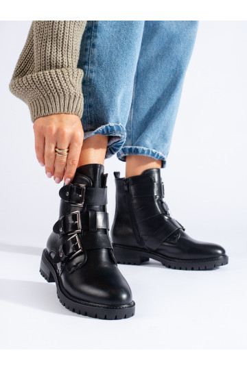 pašiltinti juodos spalvos aulinukai su sagtimis