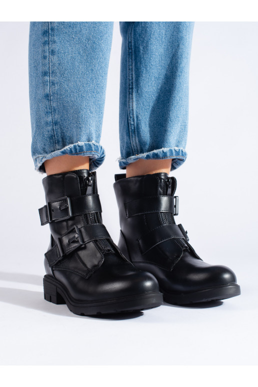 Juodos spalvos moteriški aulinukai su stilingomis detalėmis