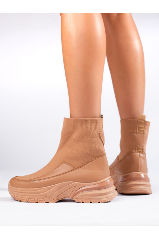 Sportinio stiliaus moteriški batai rudos spalvos