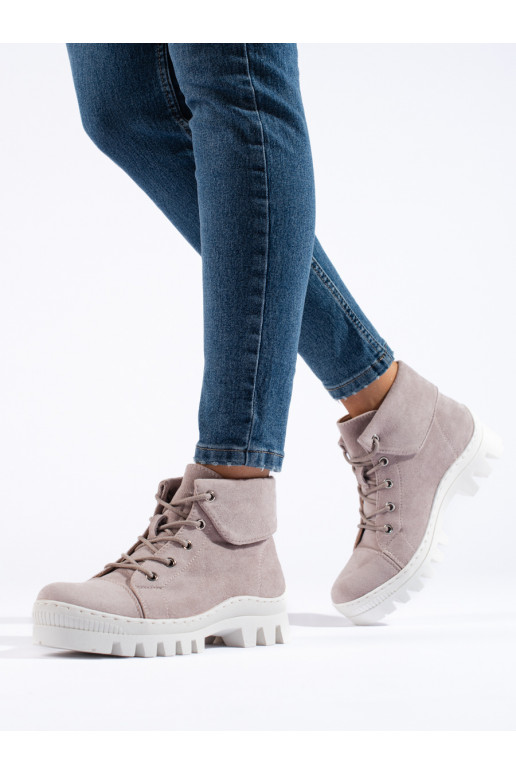  Moteriški batai  S.Barski