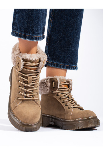 rudos spalvos aulinukai su avikailiu