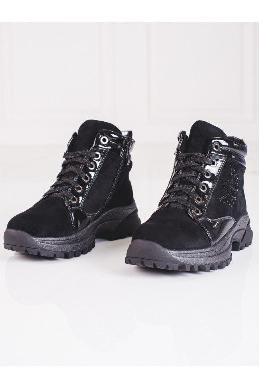 Juodos spalvos batai  su masyviu kulnu