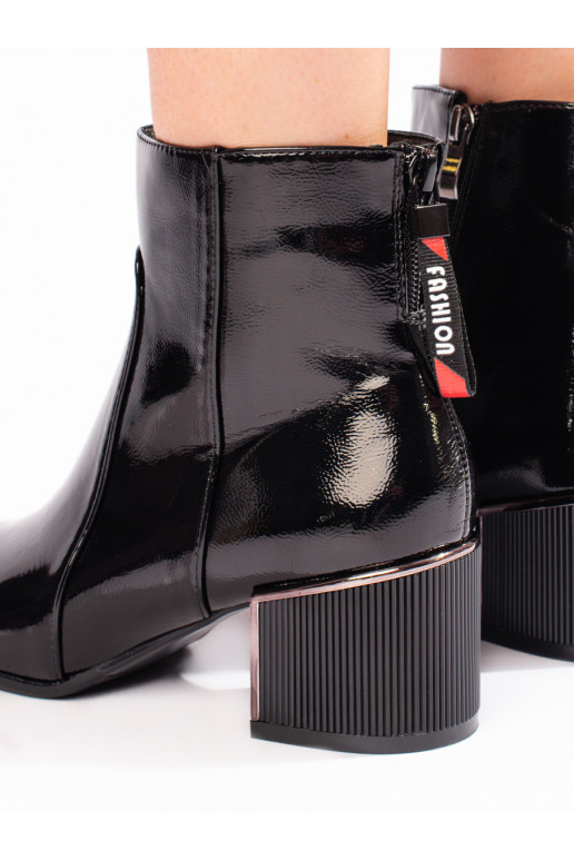 su lako efektu moteriški batai juodos spalvos su lako efektu moteriški batai juodos spalvos