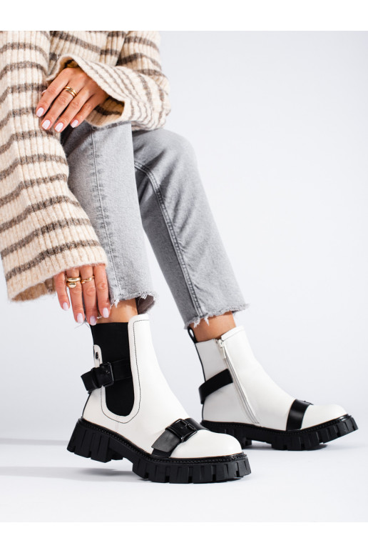 baltos spalvos Moteriški batai su platforma baltos spalvos Moteriški batai su platforma