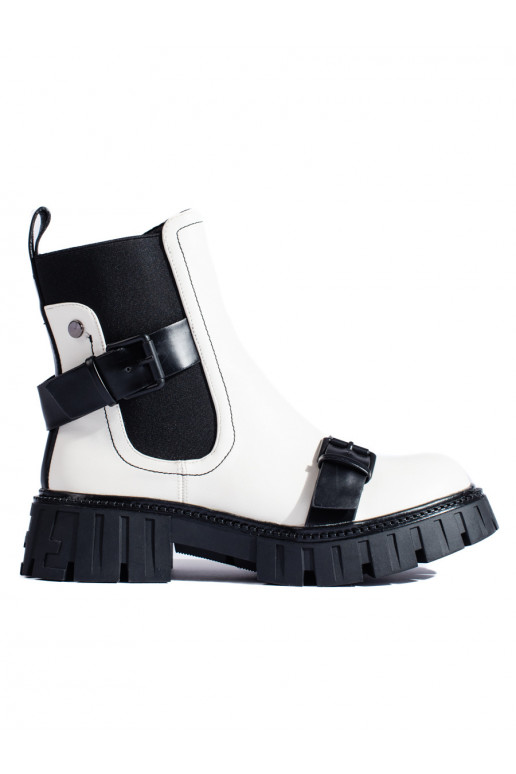 baltos spalvos Moteriški batai su platforma baltos spalvos Moteriški batai su platforma