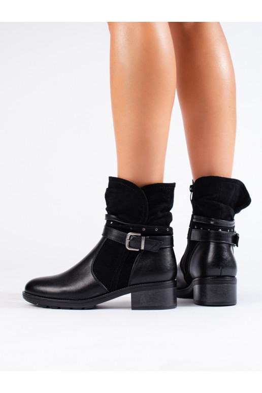 Moteriški aulinukai  Moteriški aulinukai